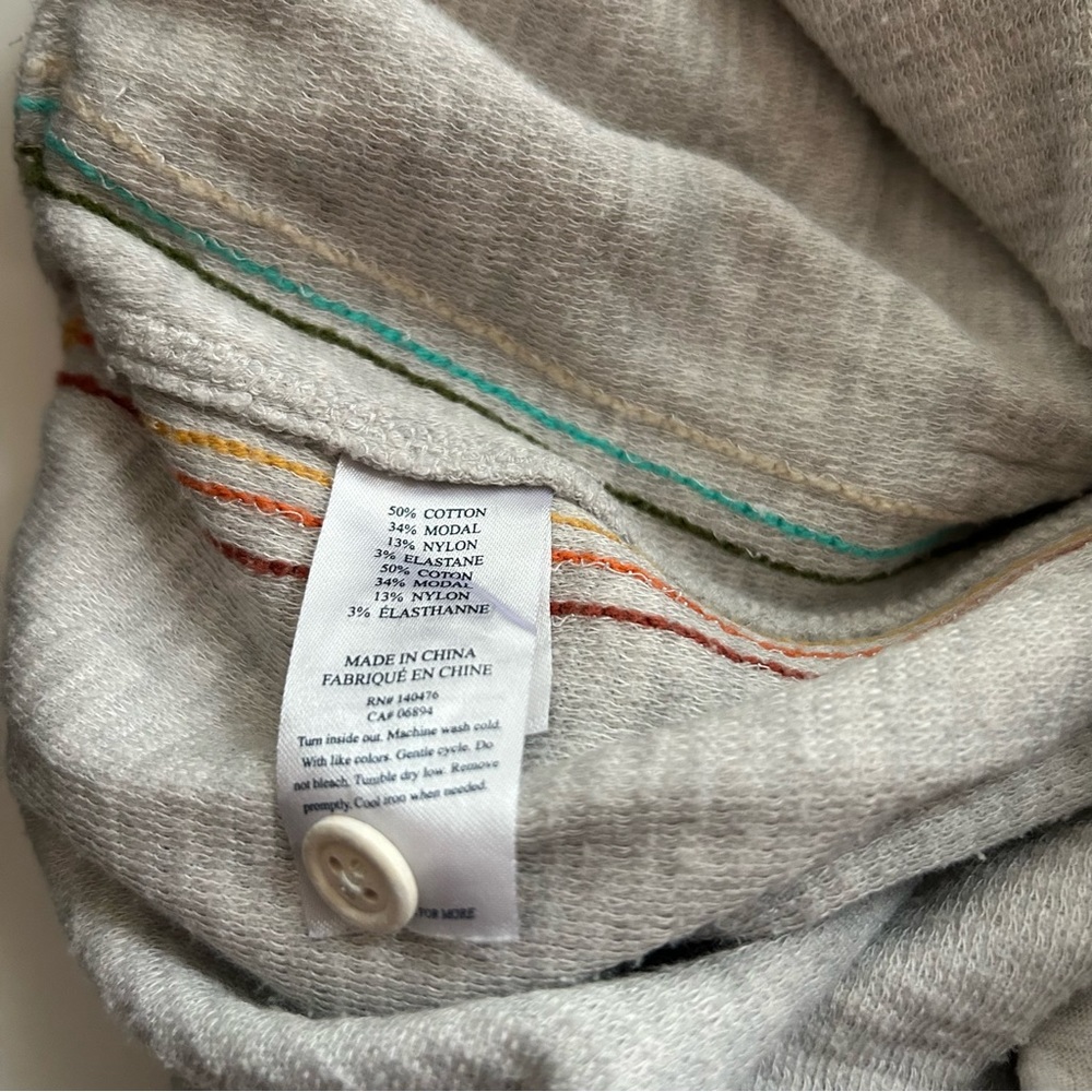 ⭐️ Faherty grey lounge pants with rainbow stripe detail - Picture 9 of 9